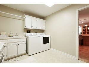 3636 Eliot Ln unit 3, Naperville, IL 60564 - photo 2