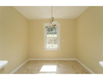 138 Winchester St unit 1, Brookline, MA 02446 - photo 6