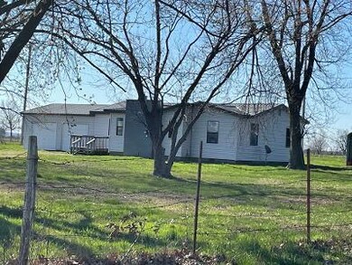 9389 Farm Road 2140, Cassville, MO 65625 - photo 2