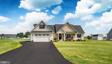 573 Abagail Cir, Harrington, DE 19952 - photo 2