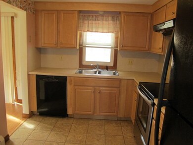 20 Serrel Sweet Rd, Johnston, RI 02919 - photo 6