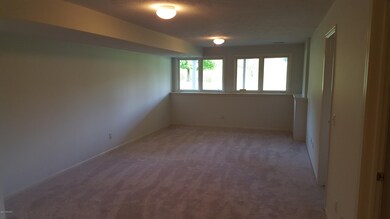 2474 Highridge Ln SE unit 16, Grand Rapids, MI 49546 - photo 3