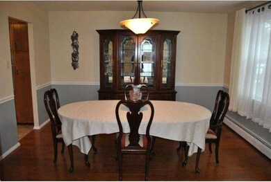 726 Pineview Ln, North Wales, PA 19454 - photo 6