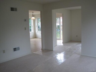 entrance to kitchen