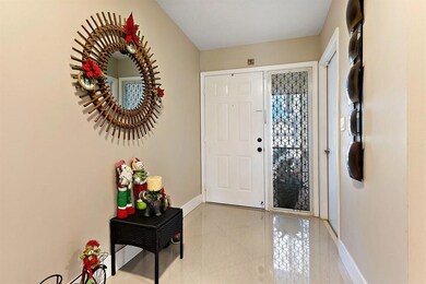 005-127ExecutiveCircle-BoyntonBeach-FL-s