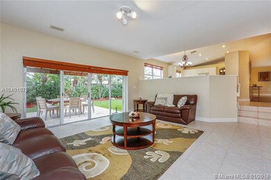 6821 NW 112th Ave, Doral, FL 33178 - photo 6