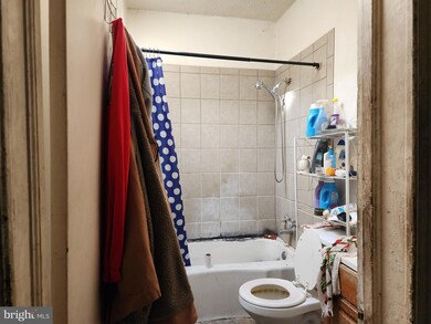 1714 E 28th St, Baltimore, MD 21218 - photo 5