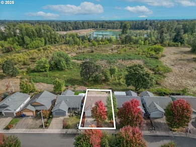 1748 Salmon River St NW, Salem, OR 97304 - photo 2