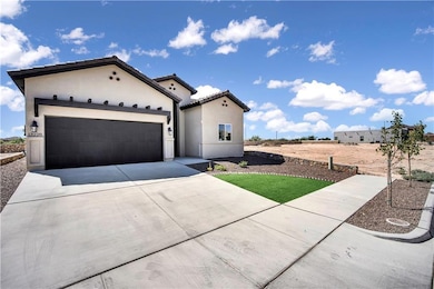 13630 Bradford St, Horizon City, TX 79928 - photo 5