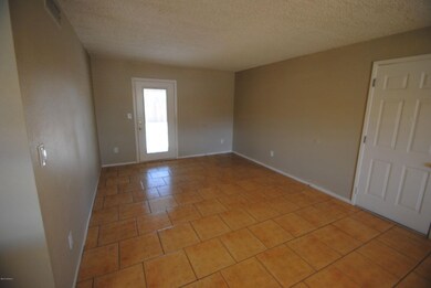 5233 W Hubbell St, Phoenix, AZ 85035 - photo 5