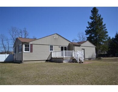 91 Shaker Rd unit 91, Westfield, MA 01085 - photo 2