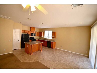 1000 Roaring River Ave, Henderson, NV 89002 - photo 3