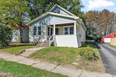 9 Commerce St, Schenectady, NY 12302 - photo 2