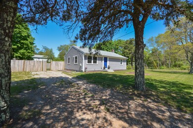 424 Old Barnstable Rd, East Falmouth, MA 02536 - photo 2