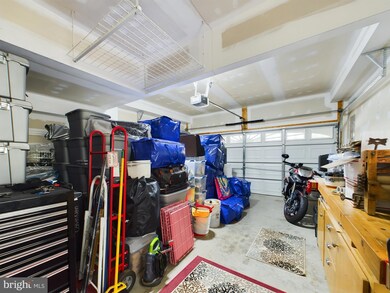 43181 Loudoun Reserve Dr, Ashburn, VA 20148 - photo 4