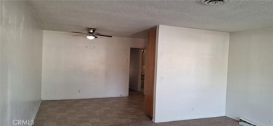 25977 Tamarisk Dr, Hemet, CA 92544 - photo 7