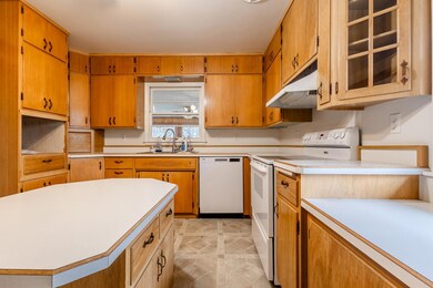 521 6th Ave W, Alexandria, MN 56308 - photo 7