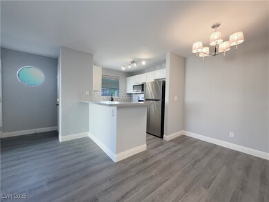 2961 Juniper Hills Blvd unit 103, Las Vegas, NV 89142 - photo 5