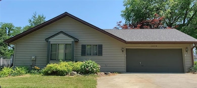 1978 Banyan Tree Rd, Collinsville, IL 62234 - photo 2