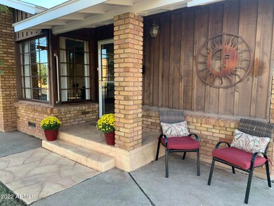 123 E Mahoney St, Winslow, AZ 86047 - photo 2