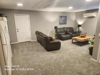 42601 Stout Dr, Tecumseh, OK 74873 - photo 7