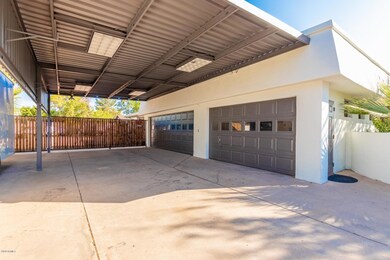 Carpert - Garage Doors