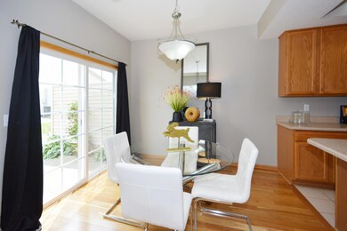 2101 Meadow Court, Unit 503 DSM_08