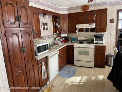 201 W 16th St, Linden, NJ 07036 - photo 5