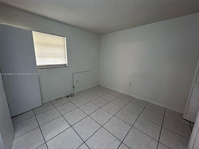13952 NE 4th Ave unit B A, Miami, FL 33161 - photo 6