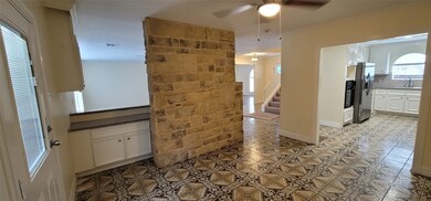 7003 Bent Branch Dr, Houston, TX 77088 - photo 7