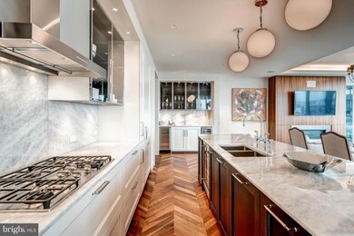 Four Seasons Residential Condos unit 2301, Baltimore, MD 21202 - photo 6