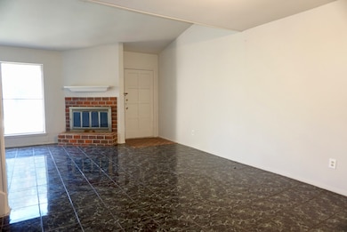 7809 Challie Ln unit 7809, Houston, TX 77088 - photo 5