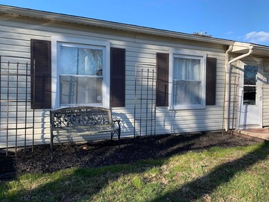 5216 Council Ring Blvd, Kokomo, IN 46902 - photo 2