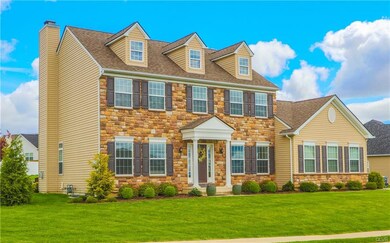 4801 Reston Dr, Easton, PA 18040 - photo 2