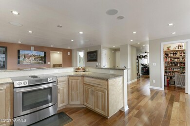 19-web-or-mls-Nelson_230214_PoplarView_Y