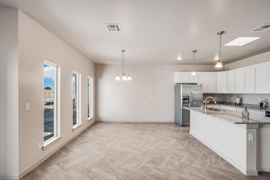 12004 Silent Place Ct, Socorro, TX 79927 - photo 7