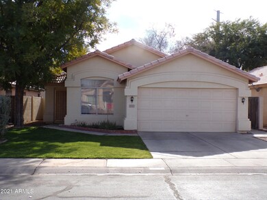 5955 W Geronimo Ct, Chandler, AZ 85226 - photo 2