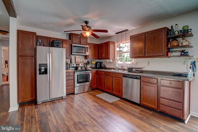 29517 Jennifer Dr, Mechanicsville, MD 20659 - photo 7