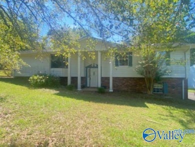 122 County Road 985, Fort Payne, AL 35968 - photo 2