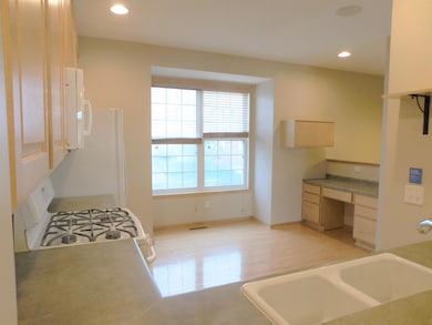 4723 Woodland Ave, Shakopee, MN 55379 - photo 5