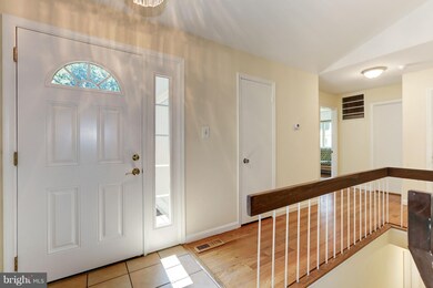 15017 Good Meadow Ct, North Potomac, MD 20878 - photo 3