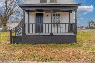 501 Fields St-4