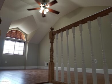 57 Darnell Ln, Staten Island, NY 10309 - photo 6