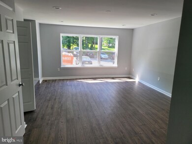 11805 Summer Oak Dr, Germantown, MD 20874 - photo 4