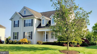 791 Shannon Dr N, Greencastle, PA 17225 - photo 3