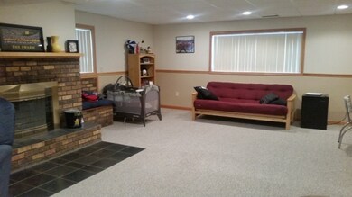 1417 Colton St, Columbus Junction, IA 52738 - photo 5