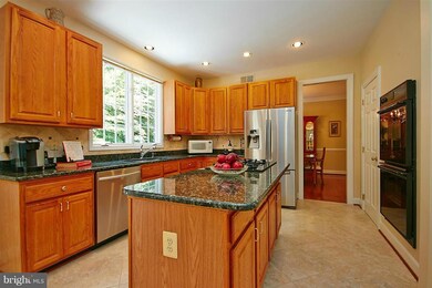 7855 Bressingham Dr, Fairfax Station, VA 22039 - photo 7