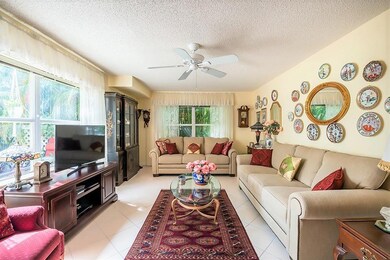 8137-BRIDGEWATER-CT-C-003