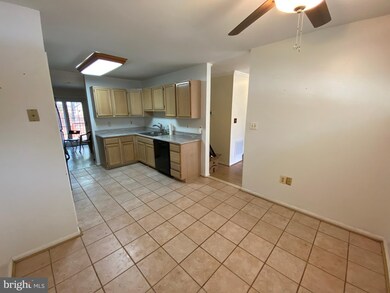 9302 Town Place Dr, Owings Mills, MD 21117 - photo 5