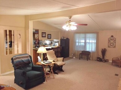 Livingroom (2) (640x480)